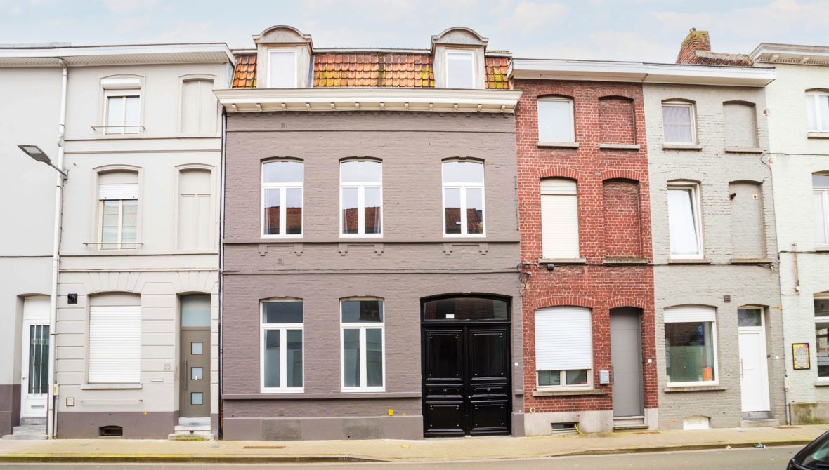 Opbrengsteigendom, Boerderijstraat 27, Kortrijk, Studentenvastgoed, Vastgoed Ongenaet